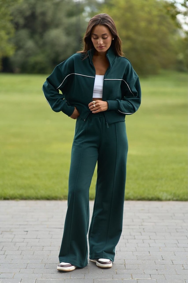 Women’s Viera sports suit in green color